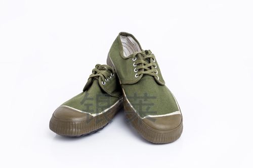 軍訓平底膠鞋